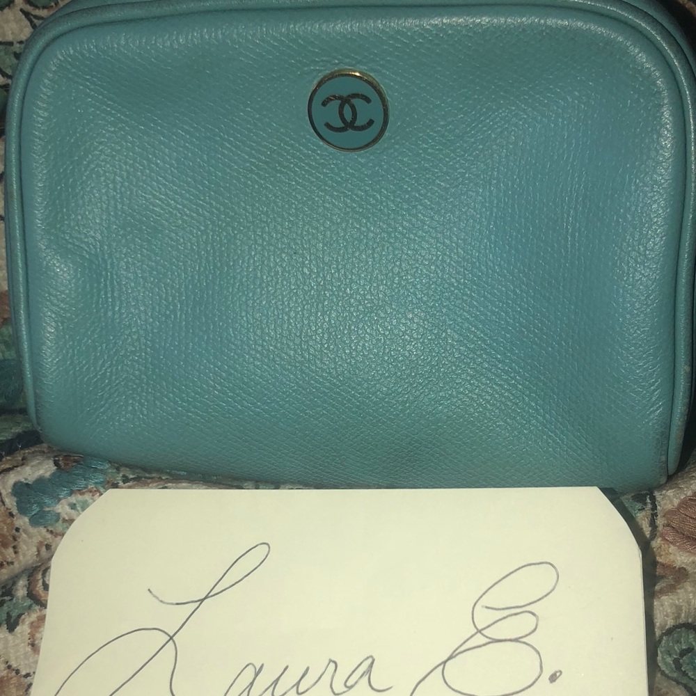 Beautiful Chanel pouch!